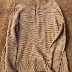 American eagle sweater!